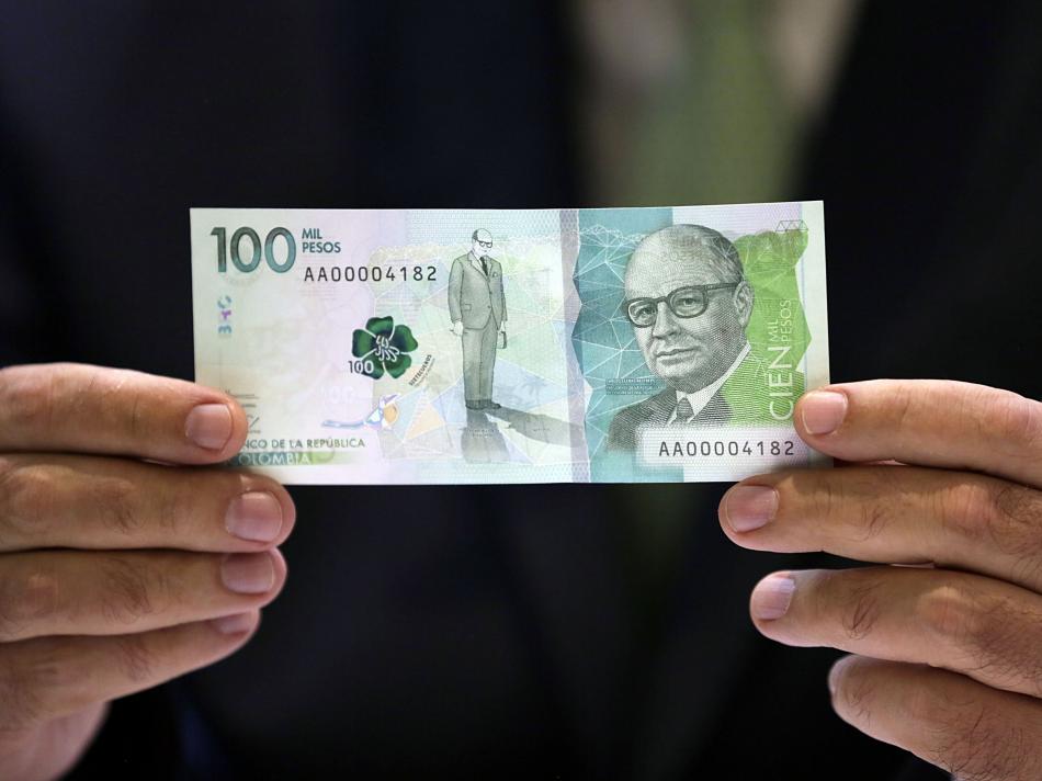 Billetes falsos de $100.000 estarían circulando en el país