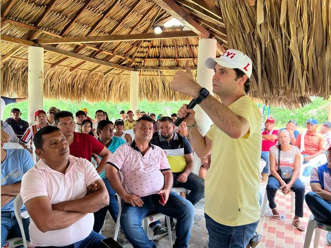 <strong>Diálogo con comunidades de San Pedro fue muy participativo y nutrido de temas: Peyi Paternina</strong>