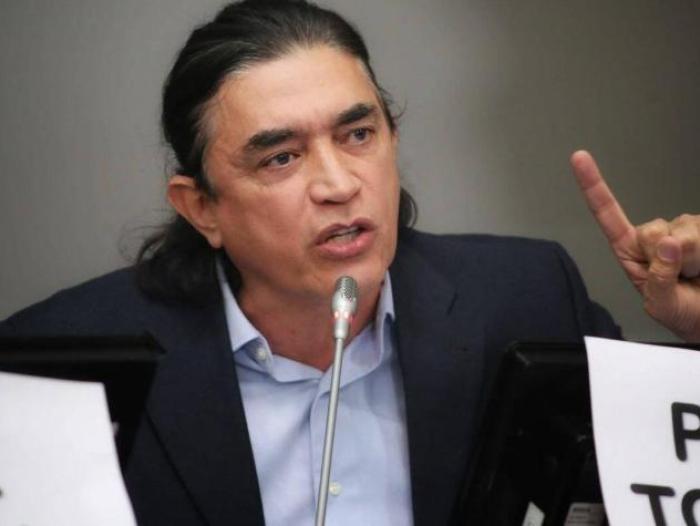 Gustavo Bolivar asistió a cita con la Fiscalía por denuncias de acoso