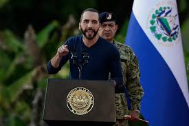 En Navidad: Bukele cerca con militares una segunda comunidad en San Salvador
