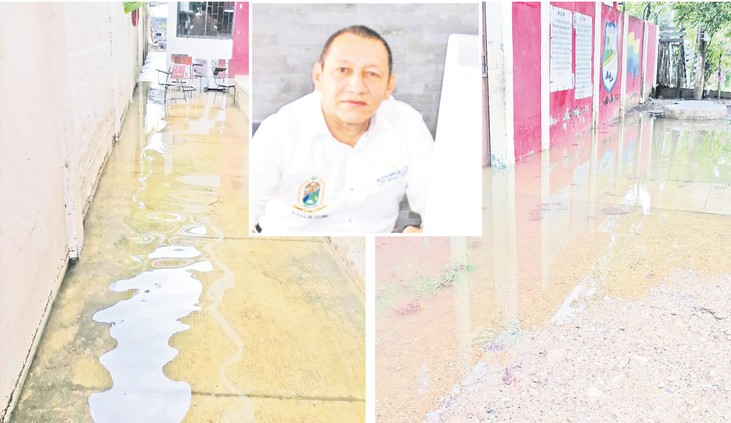 En Cotorra los estudiantes reciben clases en medio del agua