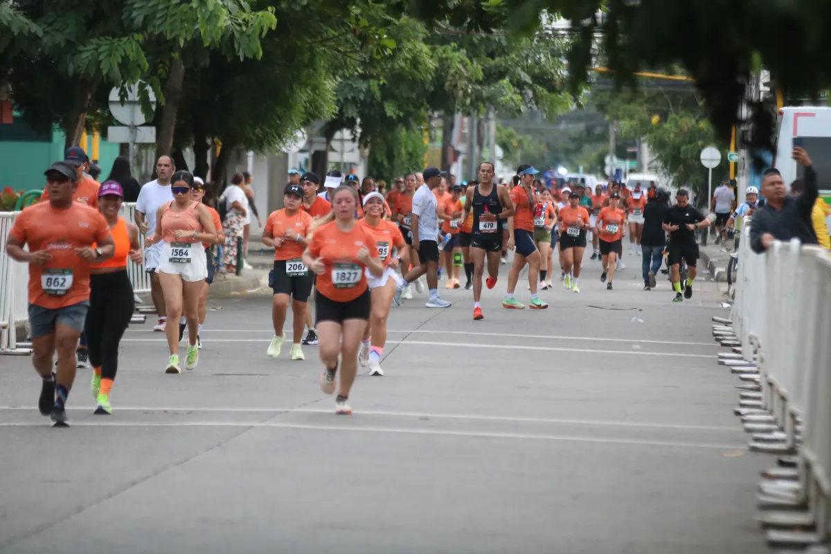La Feria se vistió de deporte con la Media Maratón de Córdoba