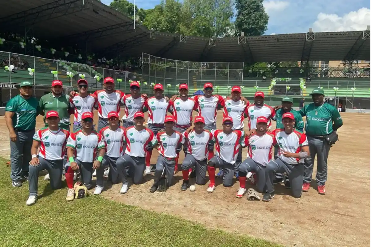 Sucre, con un triunfo y un revés en Nacional de Sóftbol