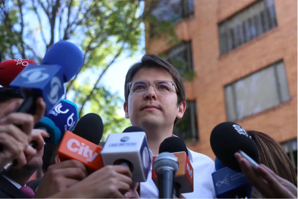 Millonaria recompensa por autores intelectuales del atentado sicarial contra Miguel Uribe