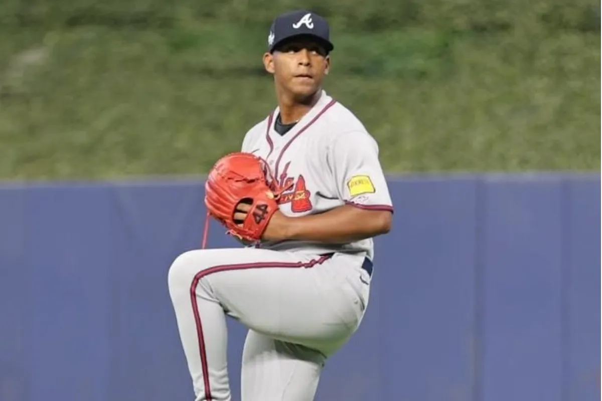 Didier Fuentes no deslució en su debut en las mayores