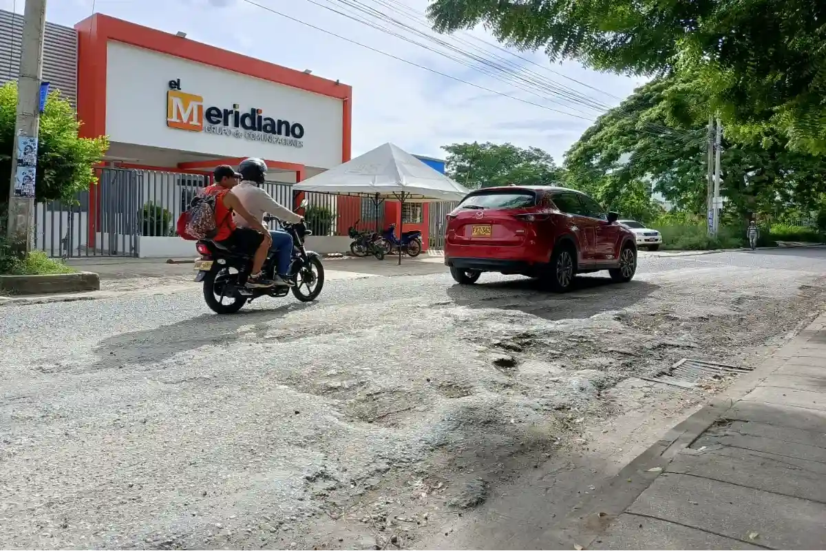 Nuevamente la carrera 25B, muy mal