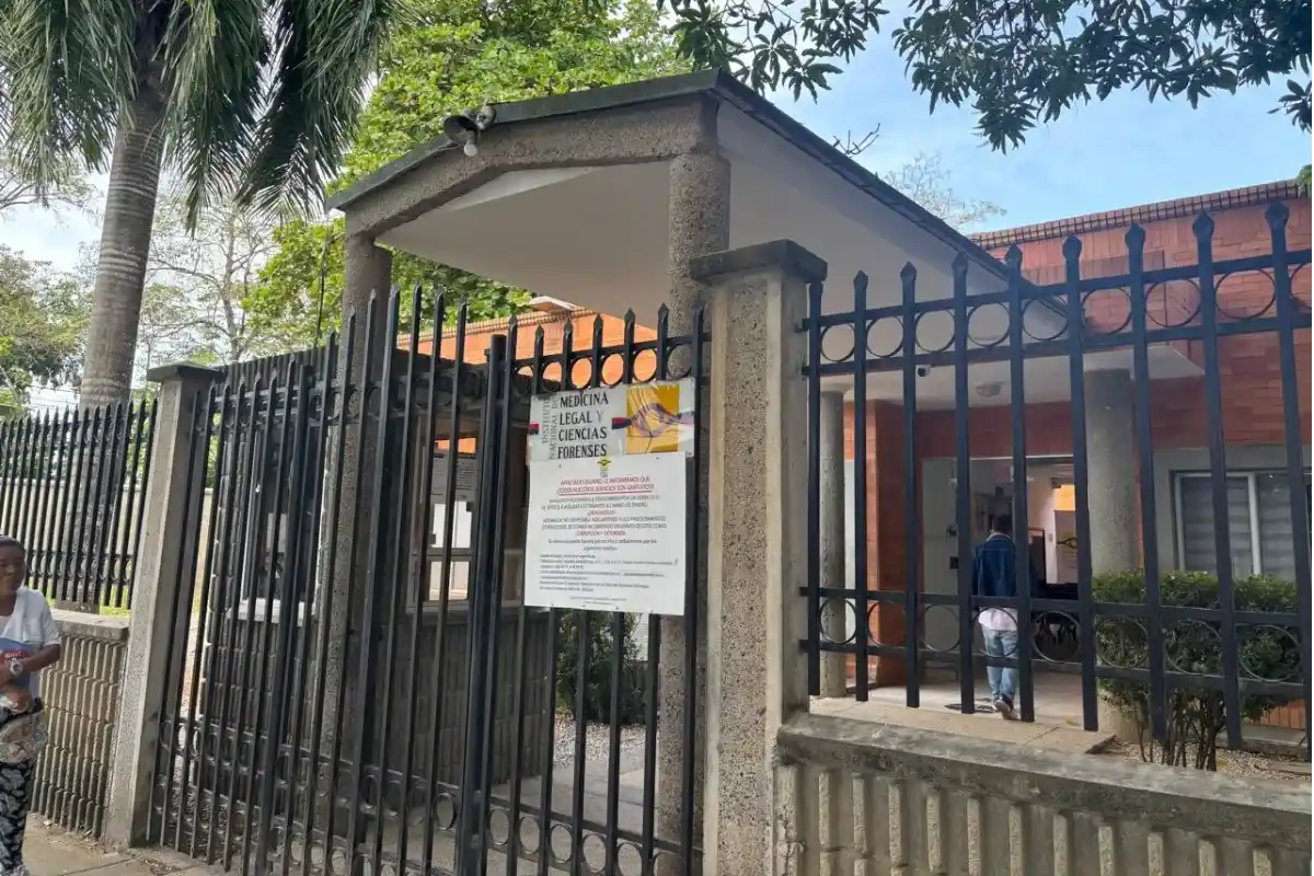 Lilio luchó por su vida en una clínica