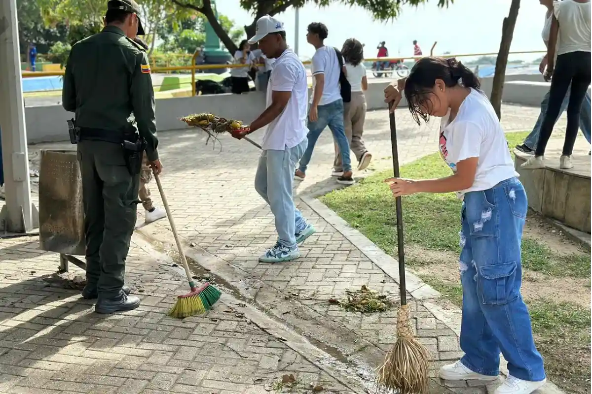 Así cuidan a Magangué con la limpieza de zonas verdes