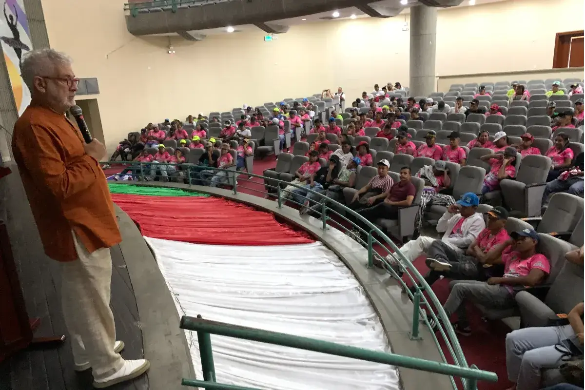 Cada persona es responsable de la construcción de paz