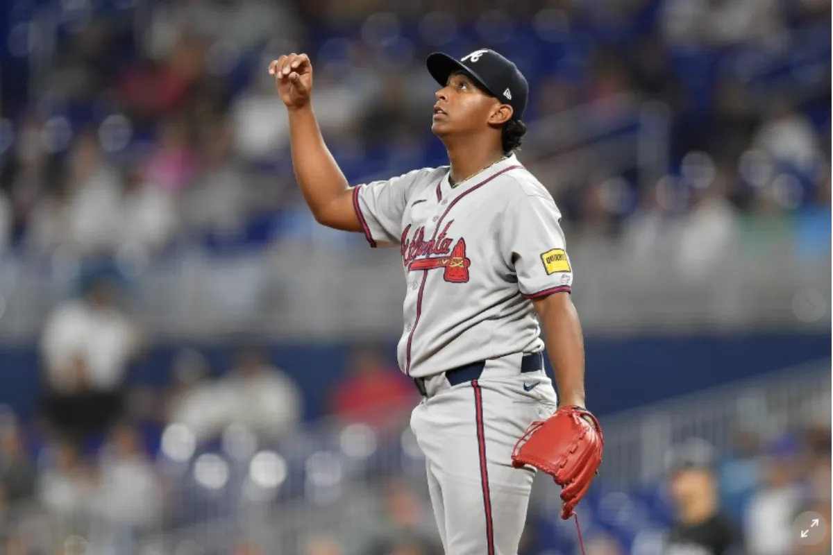 Didier Fuentes va por su primer triunfo ante los Angelinos