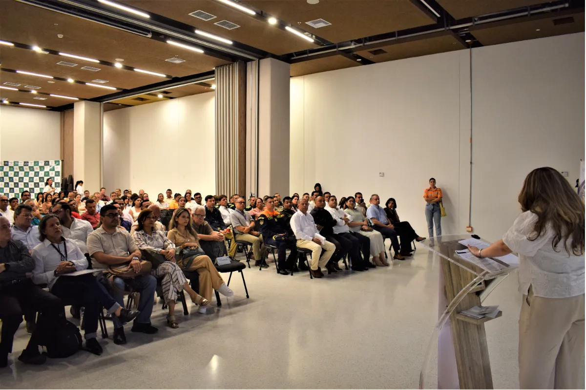 Uajs hace historia con patente de aparato de potabilización