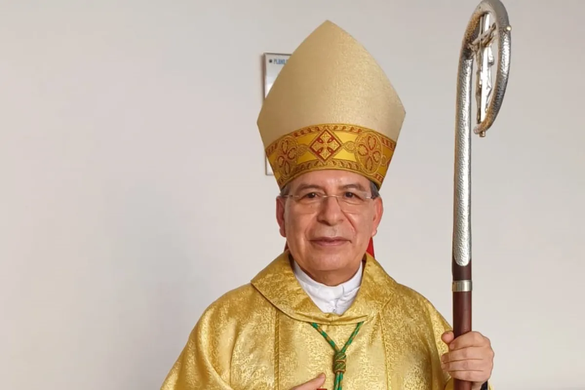 Obispo Rolón: un legado de fe y servicio