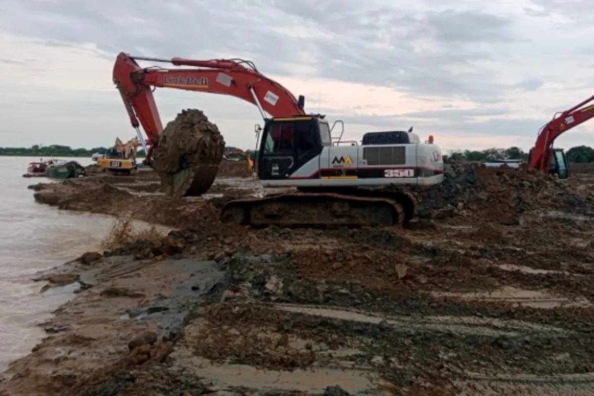 Mojaneros insisten que la obra en el canal de La Esperanza no está dando el resultado esperado
