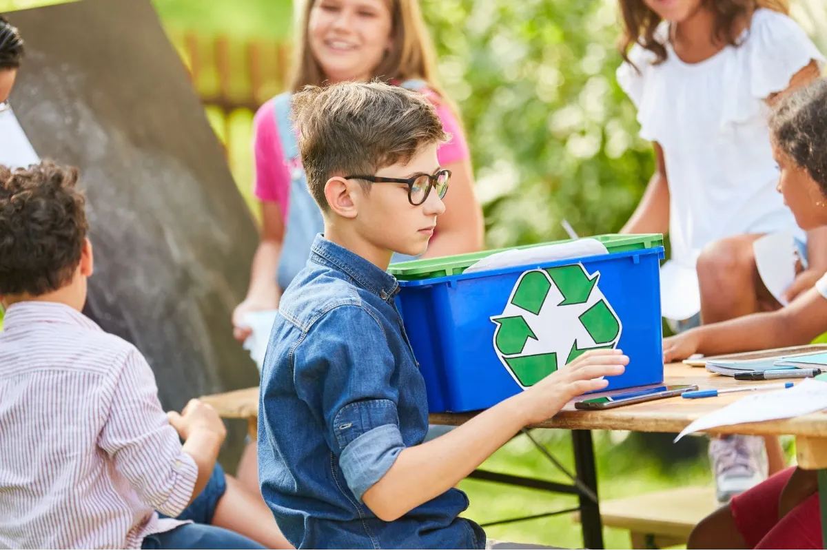 Educación ambiental: sembrando conciencia desde las aulas
