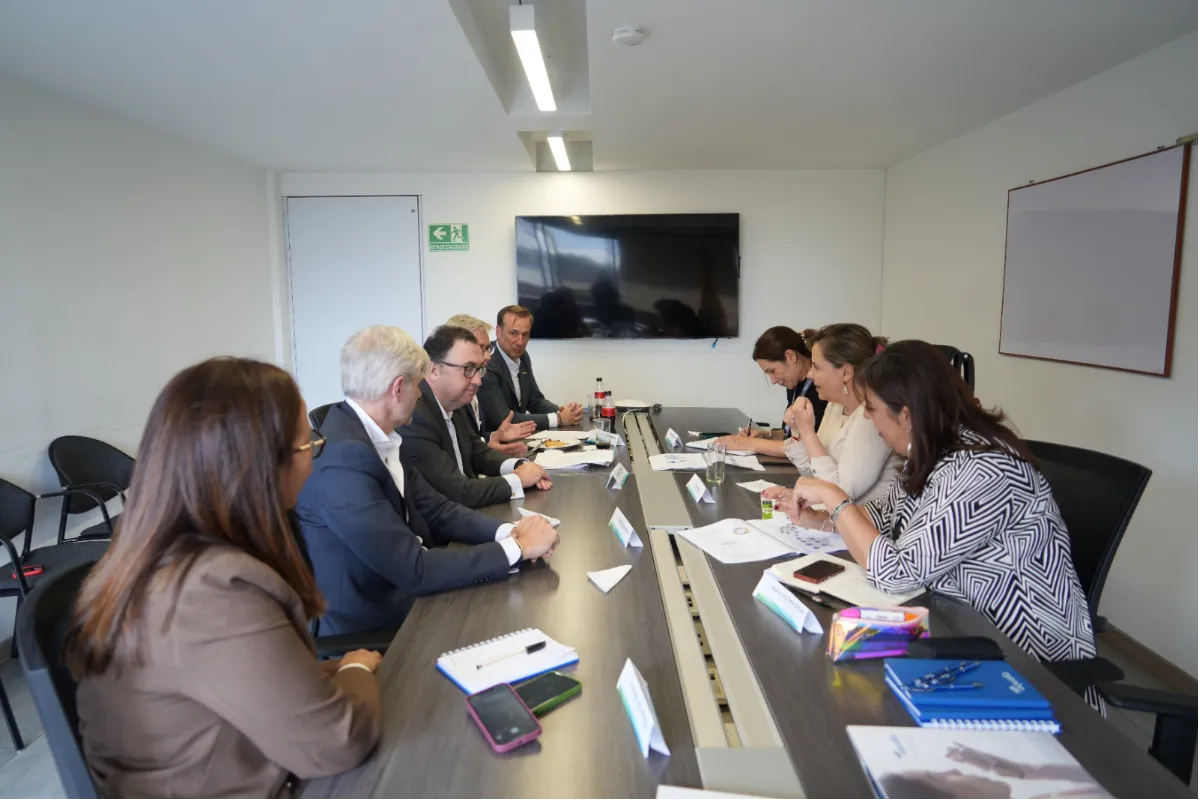 Aqualia y el Ministerio de Vivienda trabajan en conjunto para realizar proyectos estratégicos de agua potable