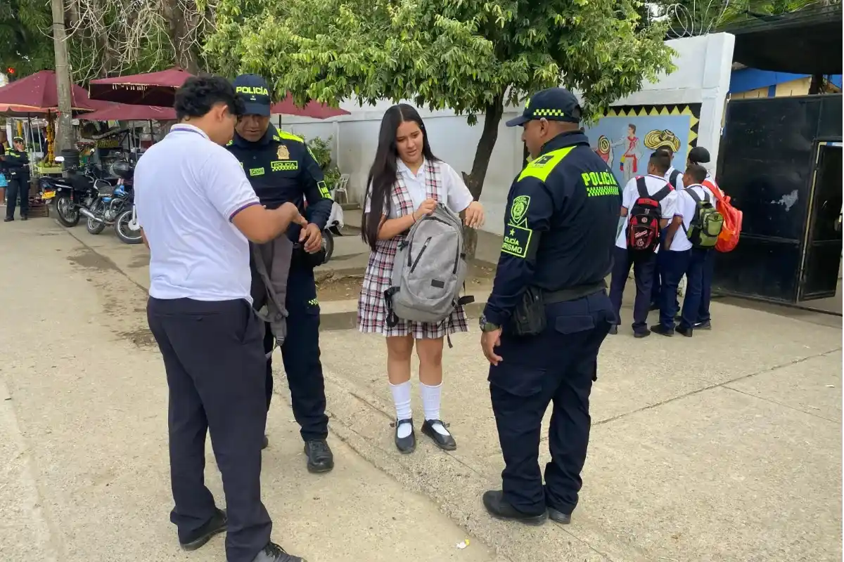 Refuerzan presencia en centros educativos