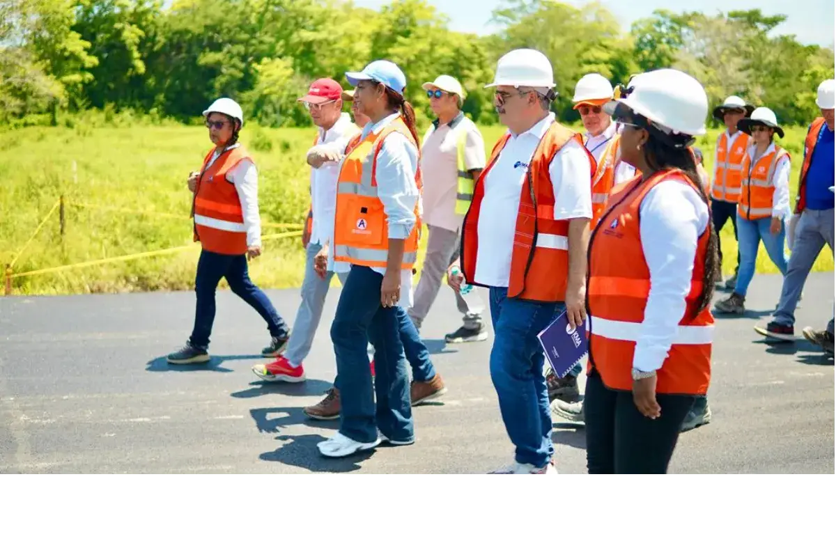 Obras del aeropuerto avanzan satisfactoriamente