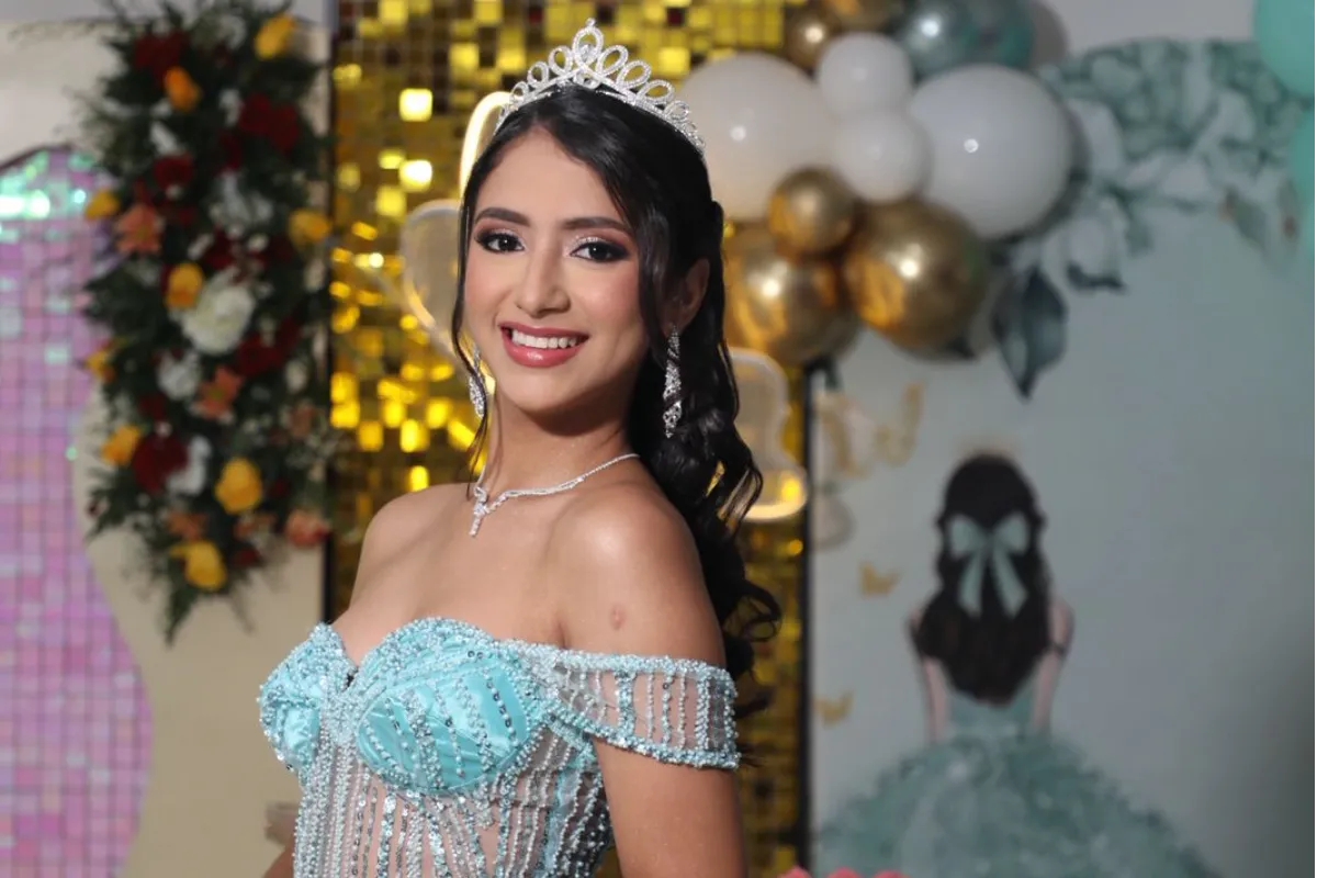Las 15 primaveras de María Paulina