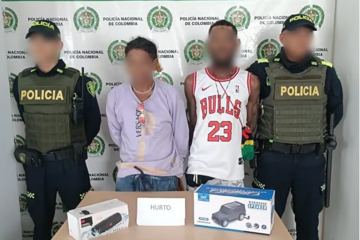 No llegaron muy lejos, habrían cometido un hurto a un local comercial