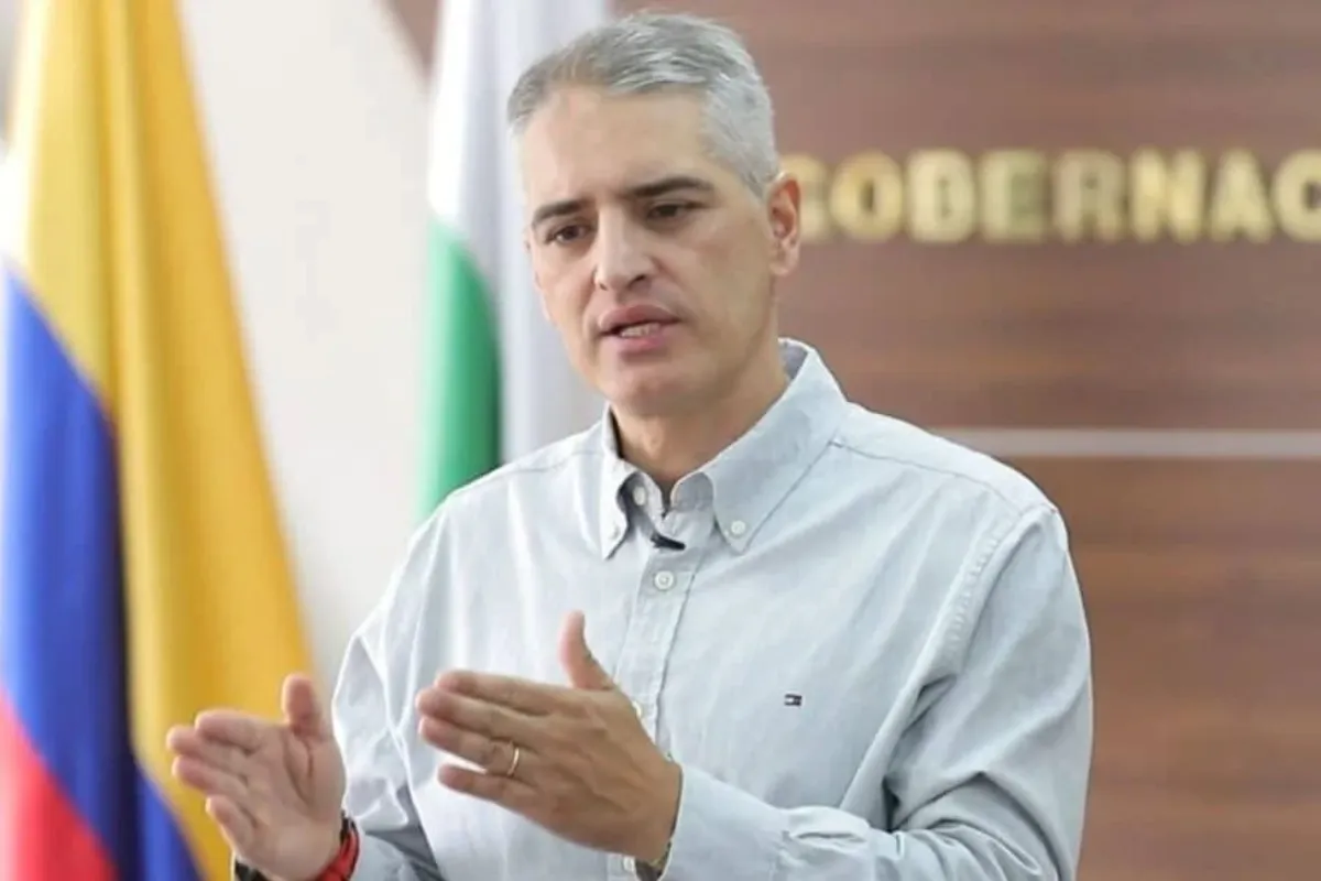 “Ni Escobar soñó tanta gloria como la que Petro le ha dado a los criminales”: Julián Rendón