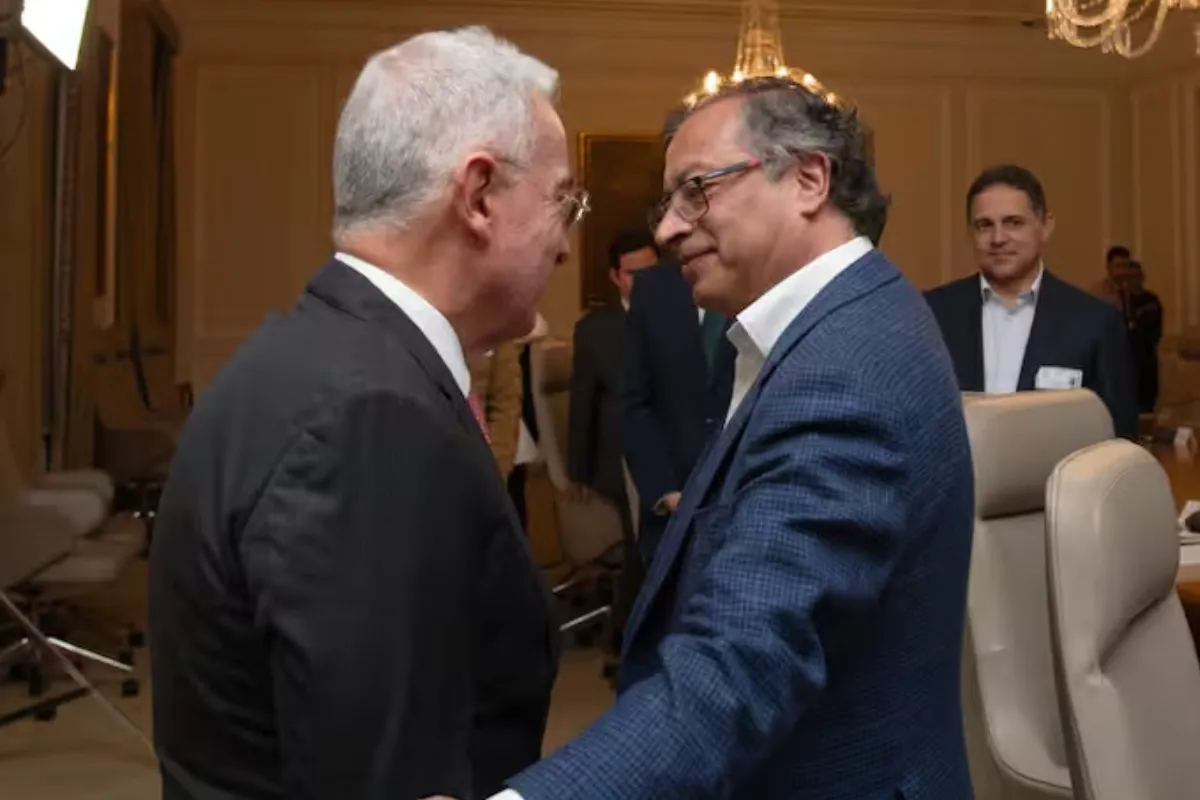 “Presidente, deje el vicio de mentir”: Uribe a Petro