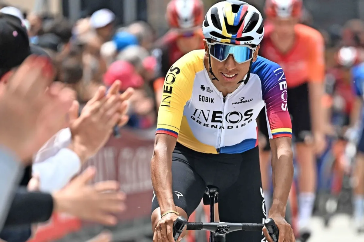 Egan Bernal vuelve a la acción