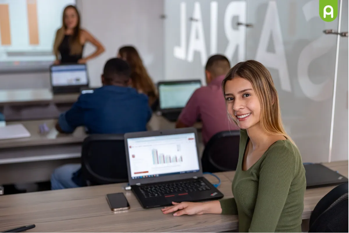 Estudiar virtual con una beca del 60% es posible con Areandina