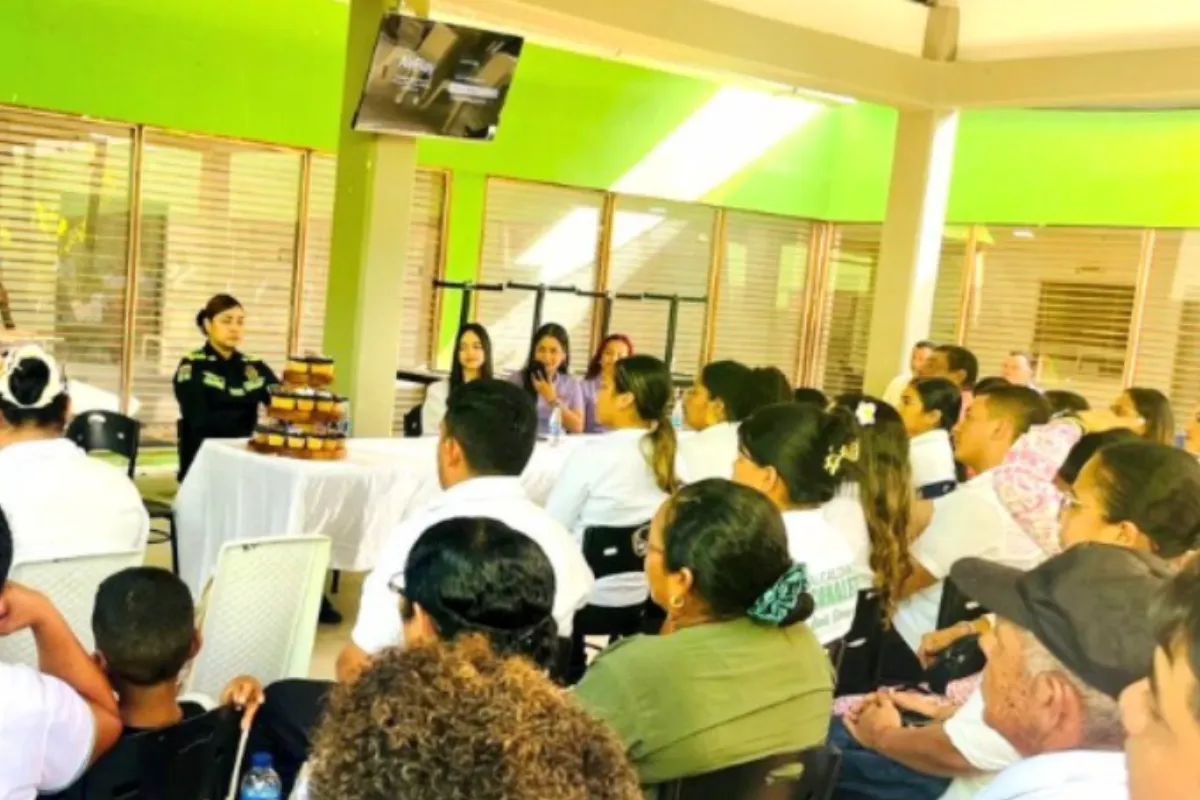 Policía se une a la lucha contra la violencia de género en Canalete