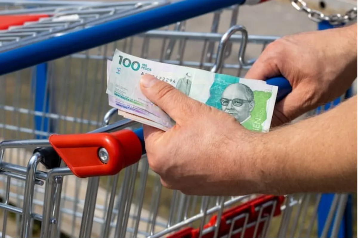 Uno de cada tres colombianos sigue siendo pobre