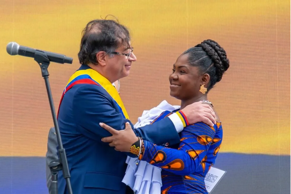 Pasé de ser heroína a traidora: Francia