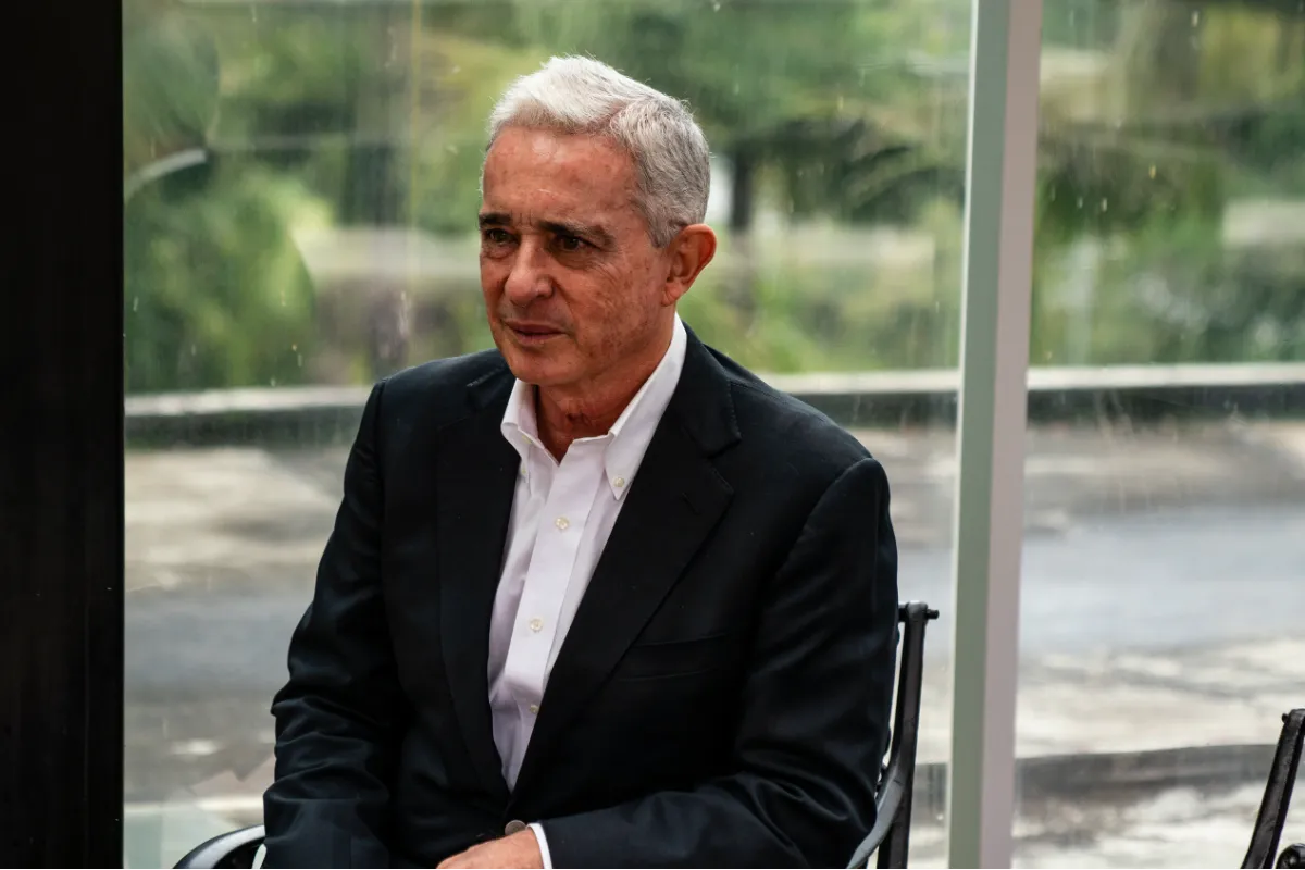 No hay forma de que Uribe vaya a la cárcel: Francisco Bernate