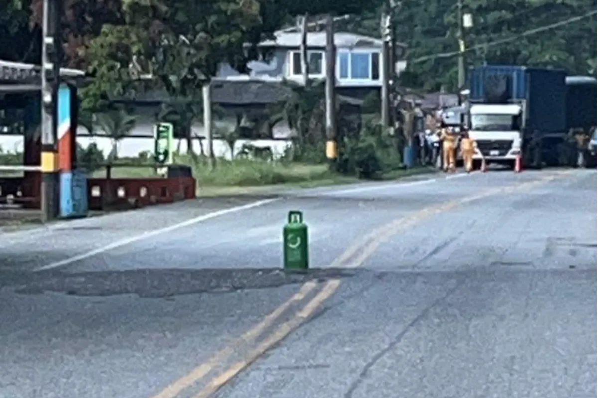 Ataque terrorista dejó dos personas heridas en Valdivia