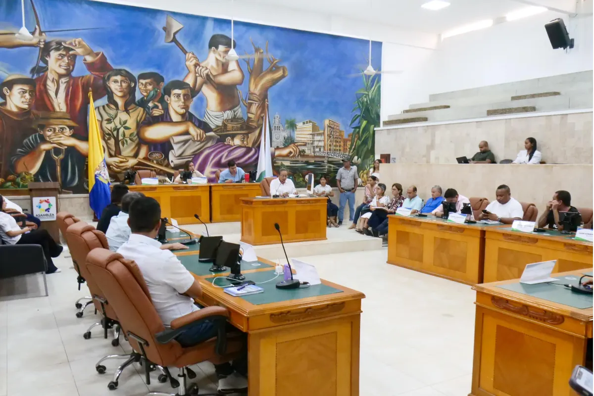 Seguirán sesionando a la espera de fallo