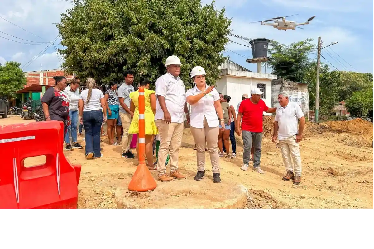 Pavimento en Copé y Palito, en un 32 % de avance