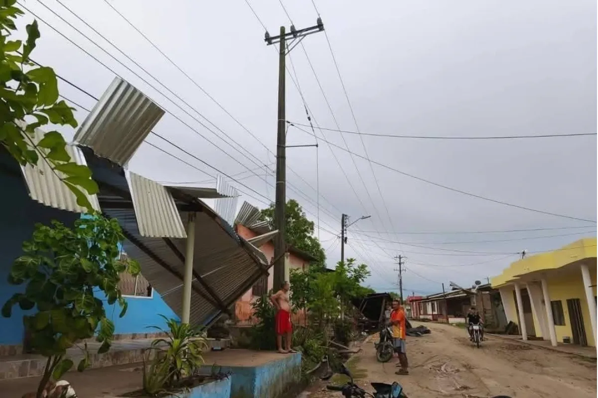 Luvias con vientos causaron estragos en sectores de Sucre