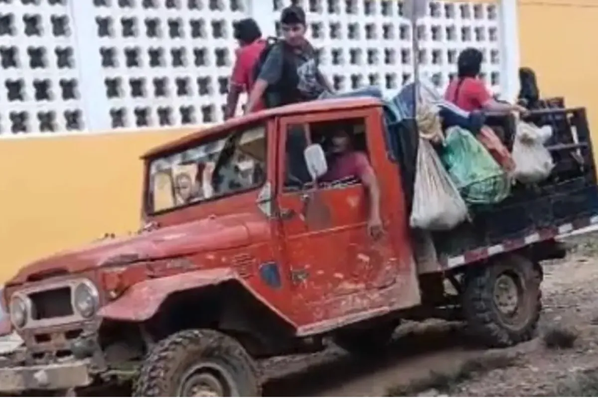 Desesperación en el sur de Bolívar: masivo desplazamiento por confinamiento y amenazas de grupos armados