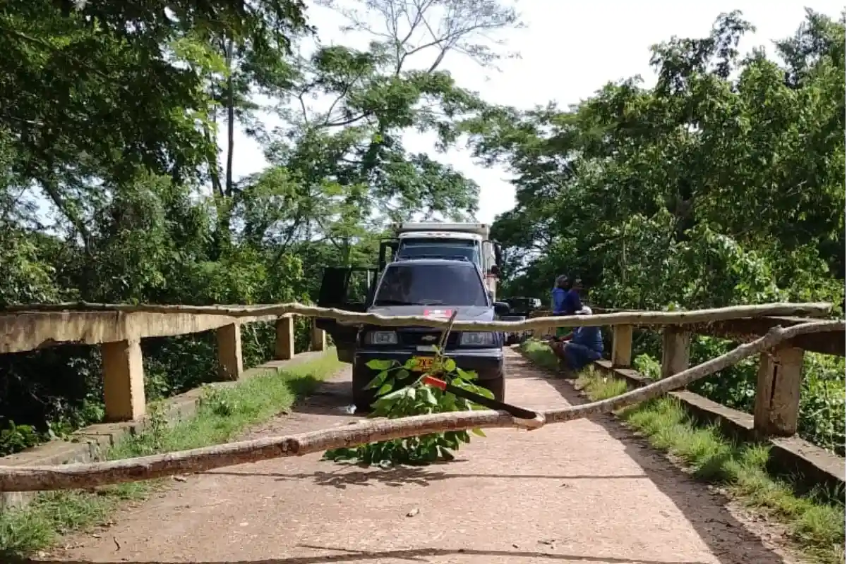 Exigen terminación de obras contratadas por la Gobernación de Sucre