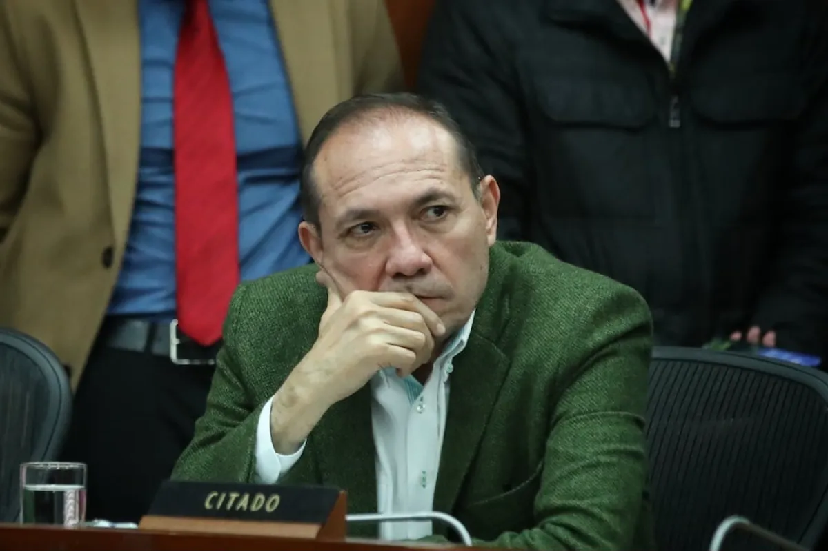 Ministro de Trabajo irá a juicio