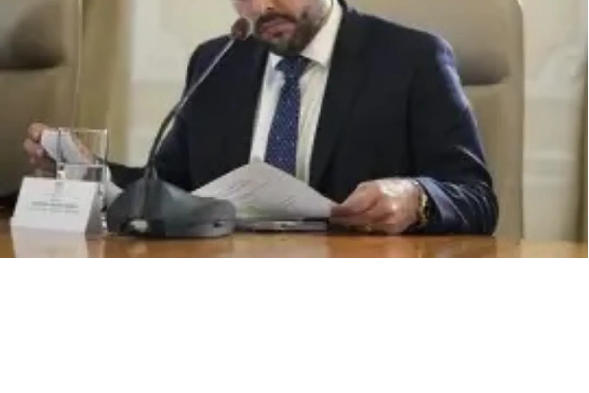 Contrato enreda a MinMinas en la Fiscalía