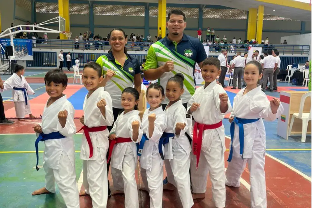 Karatecas sucreños ganaron 13 medallas