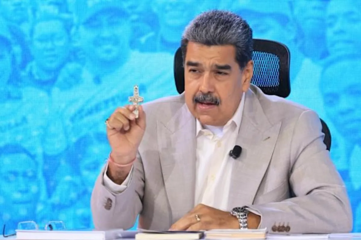 Maduro desata polémica, propone unir Fuerzas Militares de Colombia y Venezuela