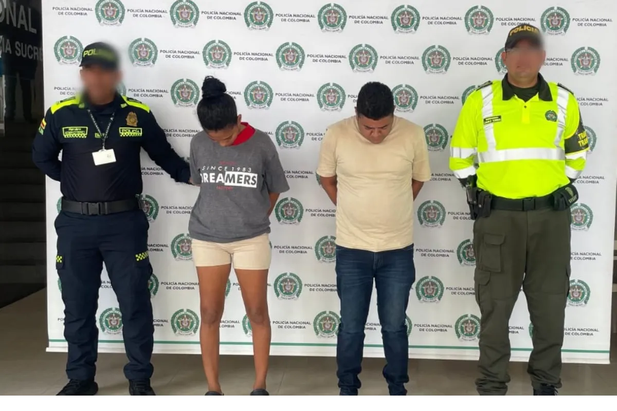 Él fue enviado a la cárcel y ella presa en su casa