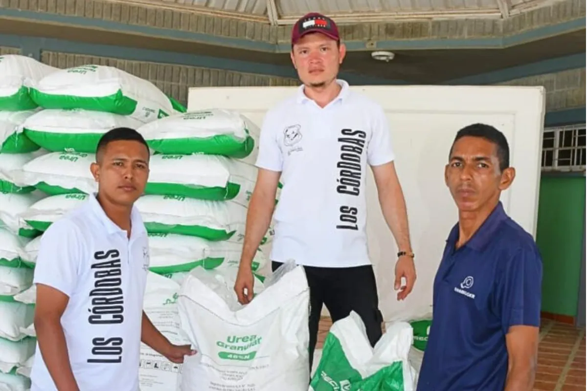 Los Córdobas impulsa el desarrollo agrícola con entrega de insumos a campesinos