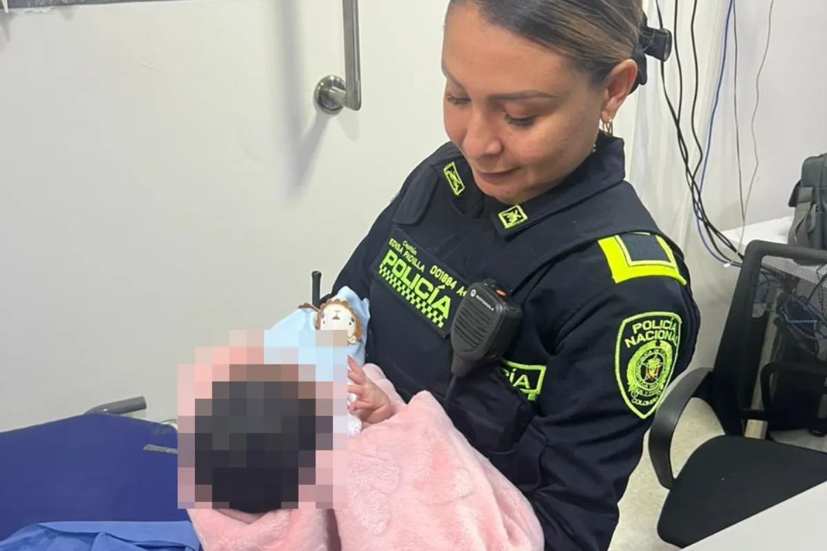 El llanto de la bebé logró salvarla de morir