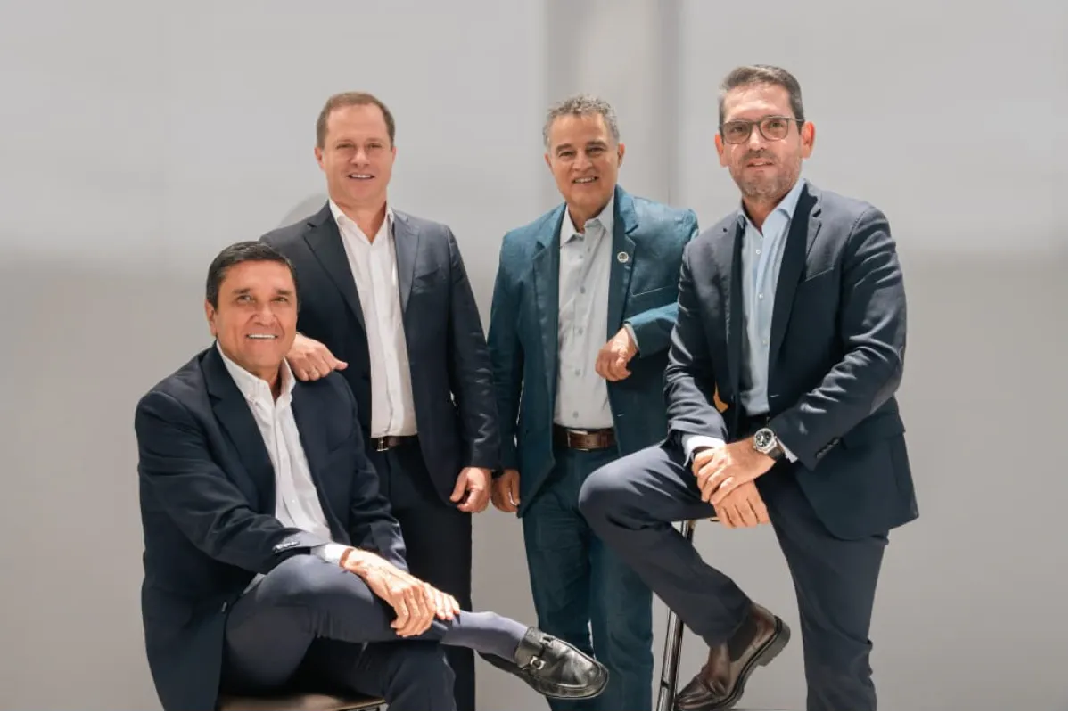 Exmandatarios de La Fuerza de las Regiones se inscriben hoy para elecciones presidenciales 2026