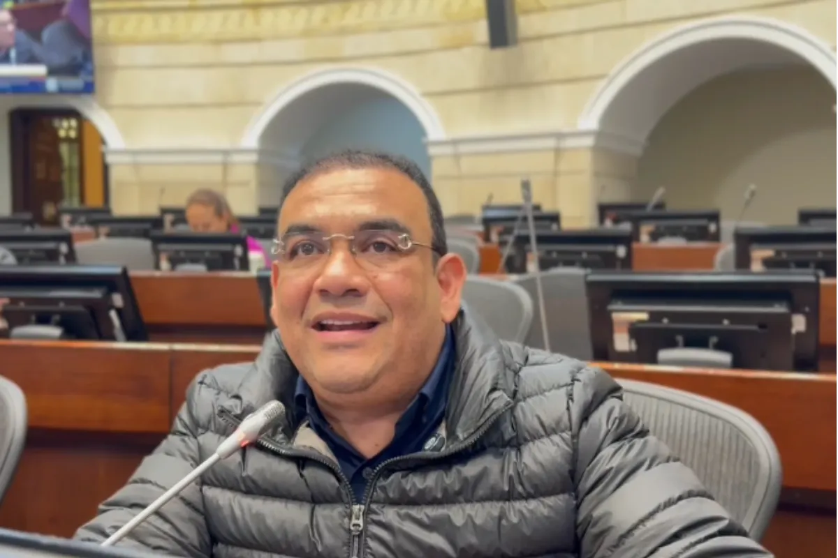 Senador Antonio Correa denuncia irregularidades en empresa de economía mixta en Corozal