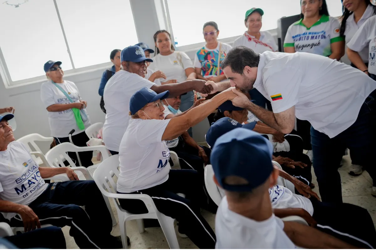 El adulto mayor es prioridad en Bolívar