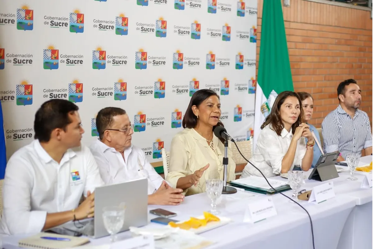Trazada la ruta para ampliar cobertura de gas y energía en el departamento