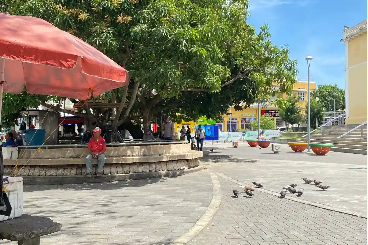 Vendedores denuncian consumo de drogas en el parque Olaya Herrera