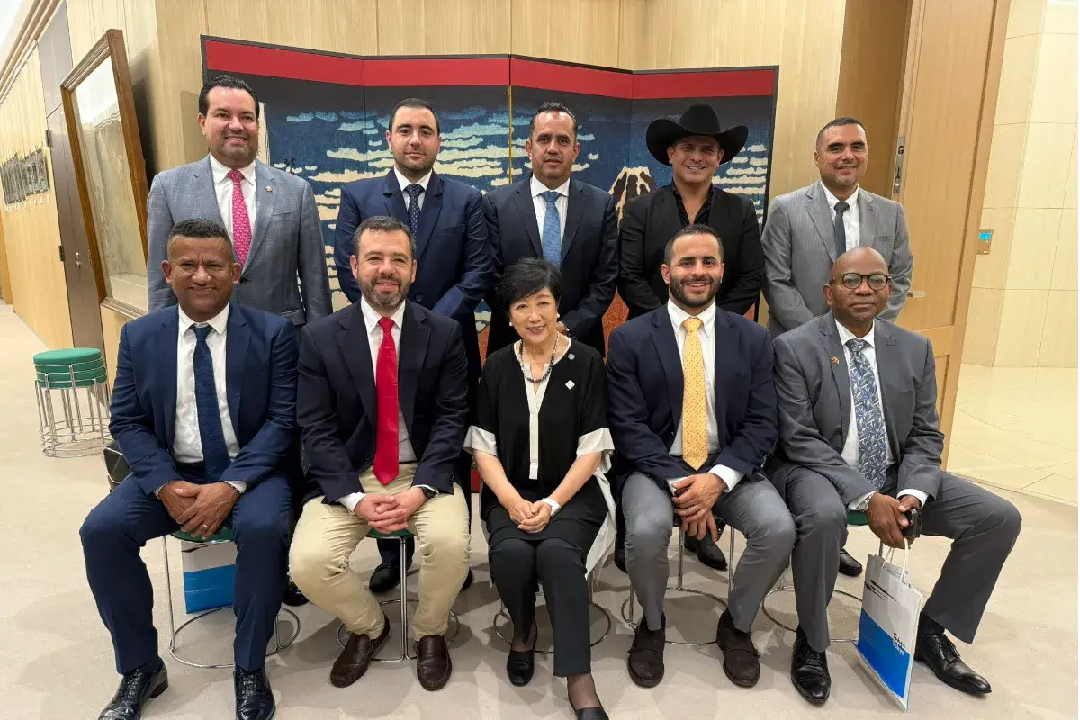 Una misión que busca cooperación japonesa